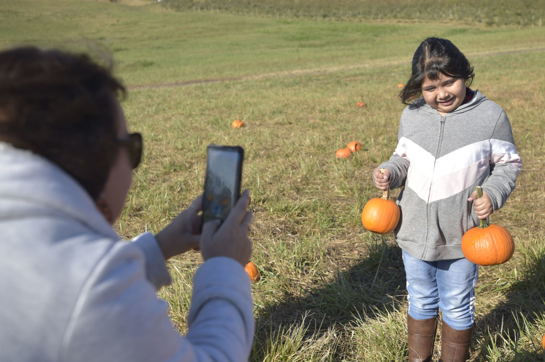 Drumheller's Orchard Field Trip 05